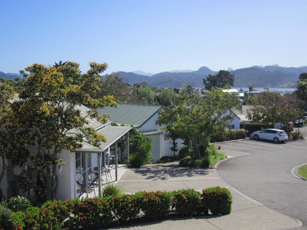 Pauanui Pines Motor Lodge Dış mekan fotoğraf