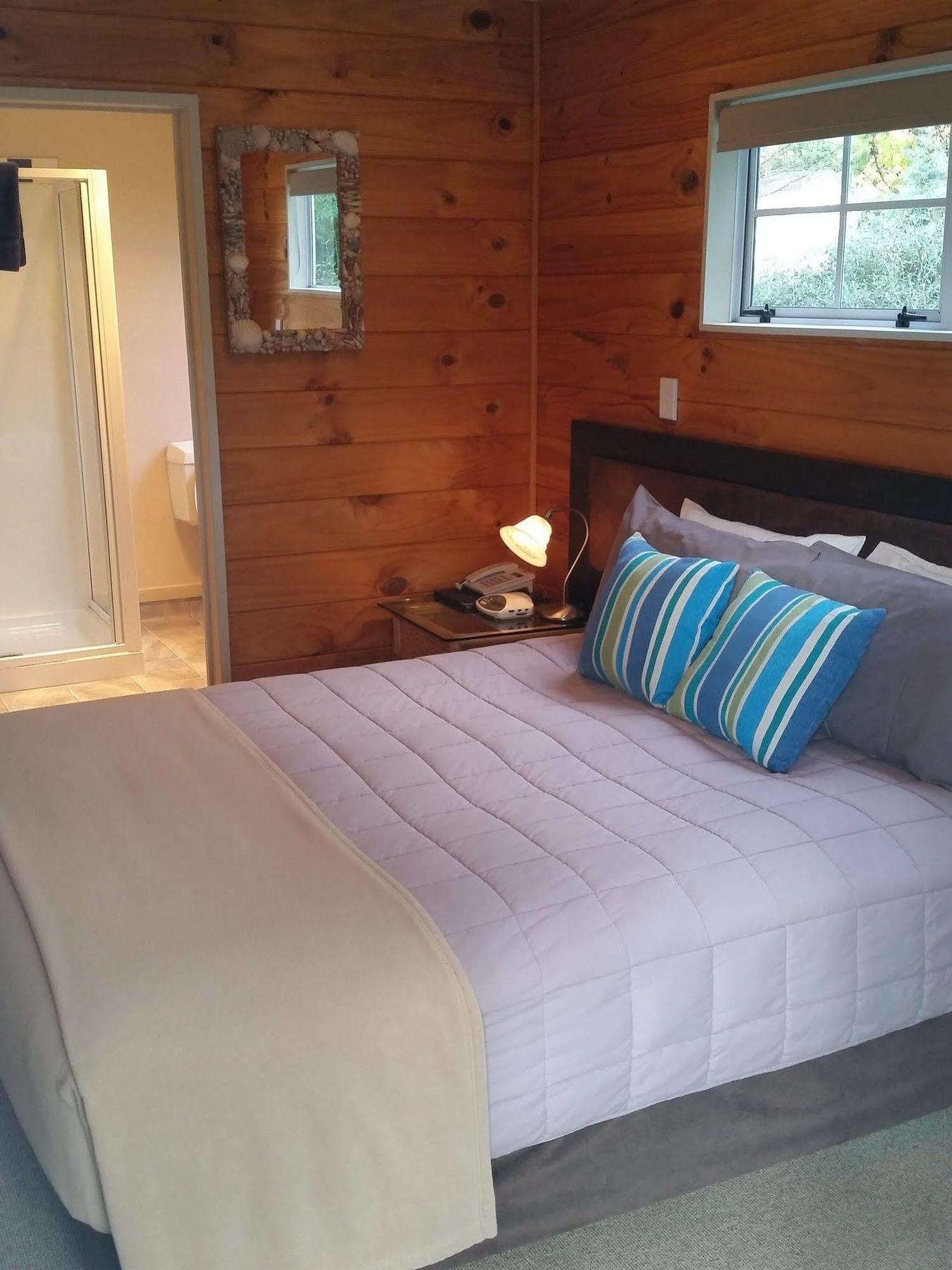Pauanui Pines Motor Lodge Dış mekan fotoğraf