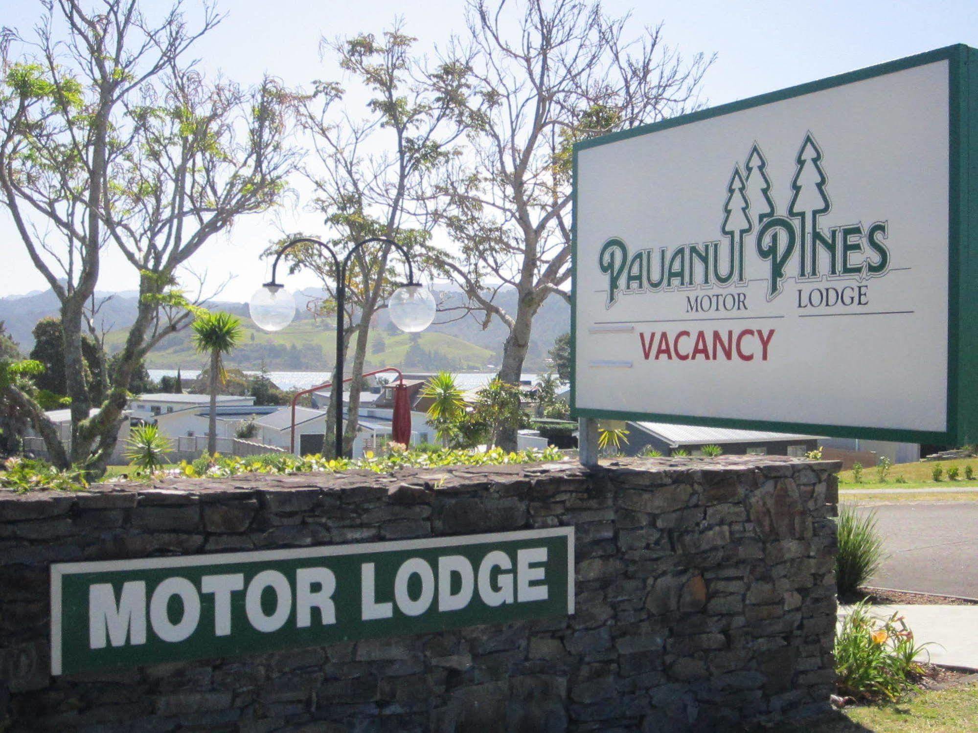 Pauanui Pines Motor Lodge Dış mekan fotoğraf